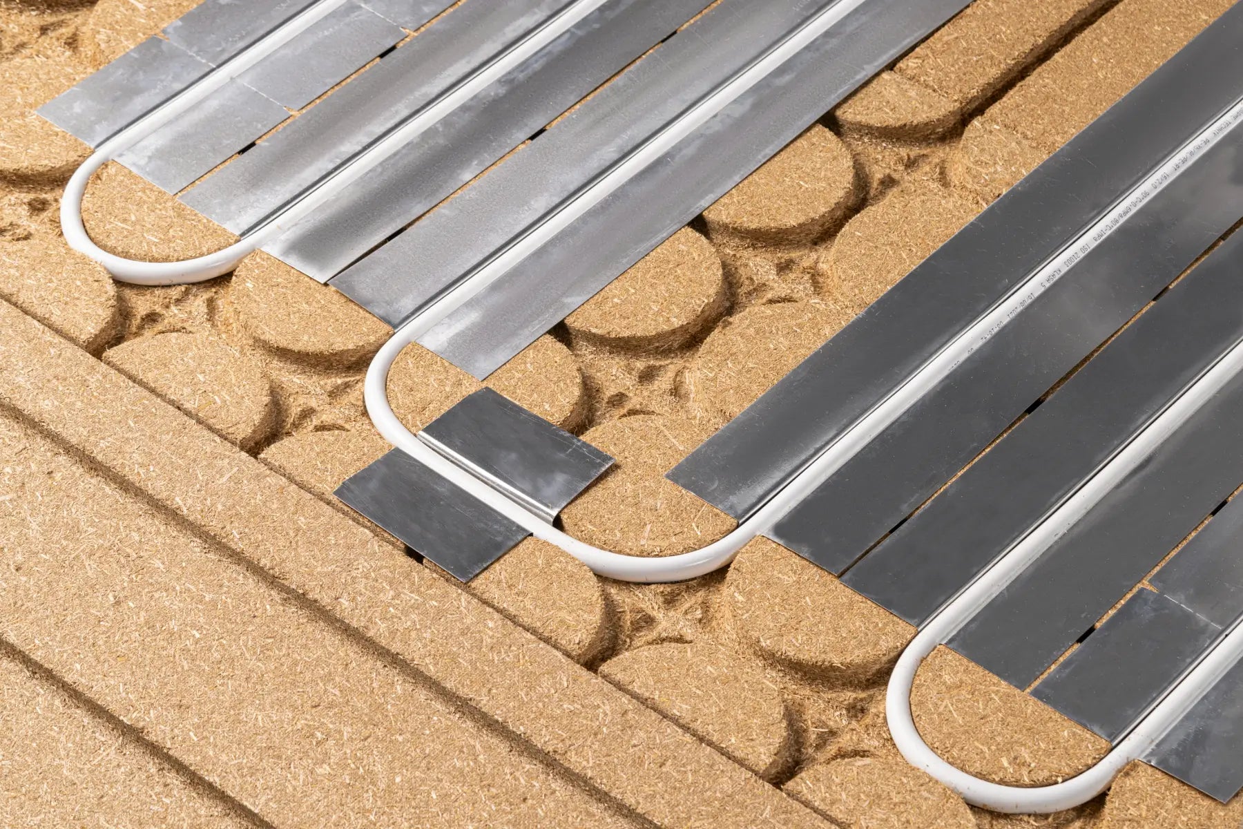 Trockenbau Akustik Holzfaser gerades Element - die ökologische Fußbodenheizung MC Therm Systemtechnik